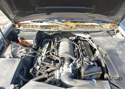 2005 Cadillac Sts V8 z USA, uszkodzony, nr VIN 1G6DC67A350209432